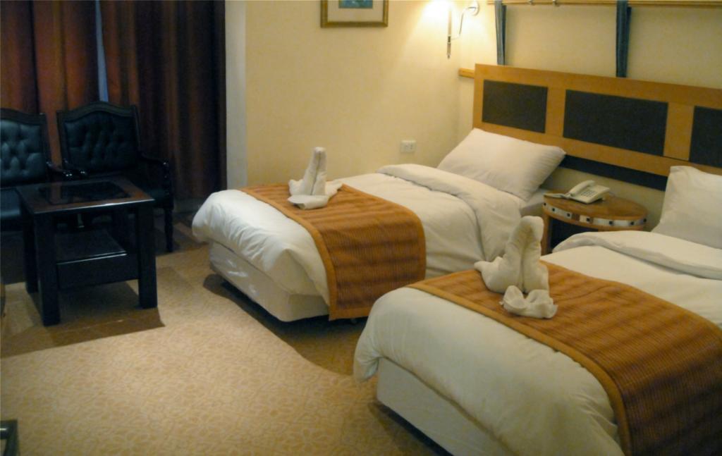 Renad Hotel Ammán Pokoj fotografie